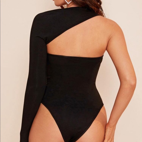 Black asymmetrical bodysuit - Picture 2 of 5